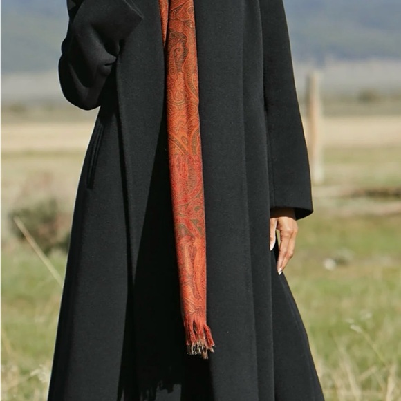 Peruvian Connection Decades Coat - Picture 2 of 8